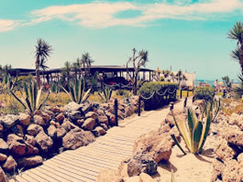Altamarea beach