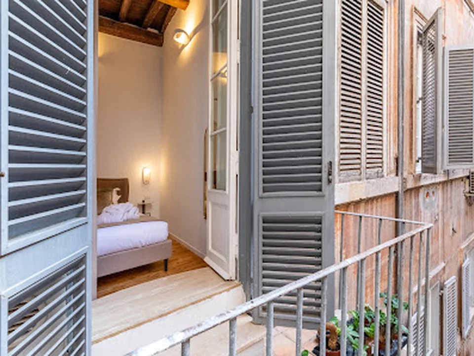 AMELIE SUITE TREVI