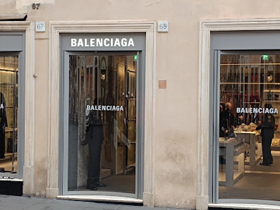 BALENCIAGA Rome Piazza di Spagna Store