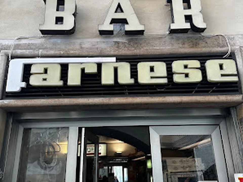 Bar Farnese