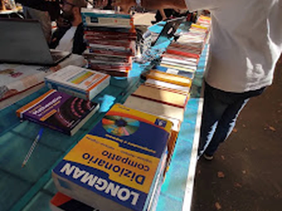 BookMarket5 School Used Books