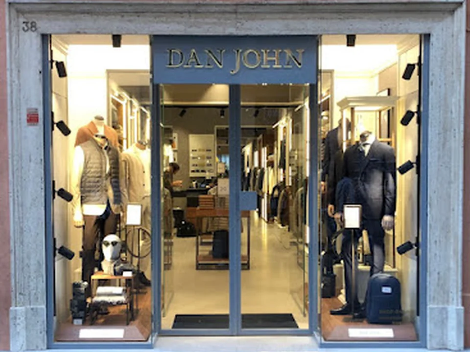 Dan John Roma