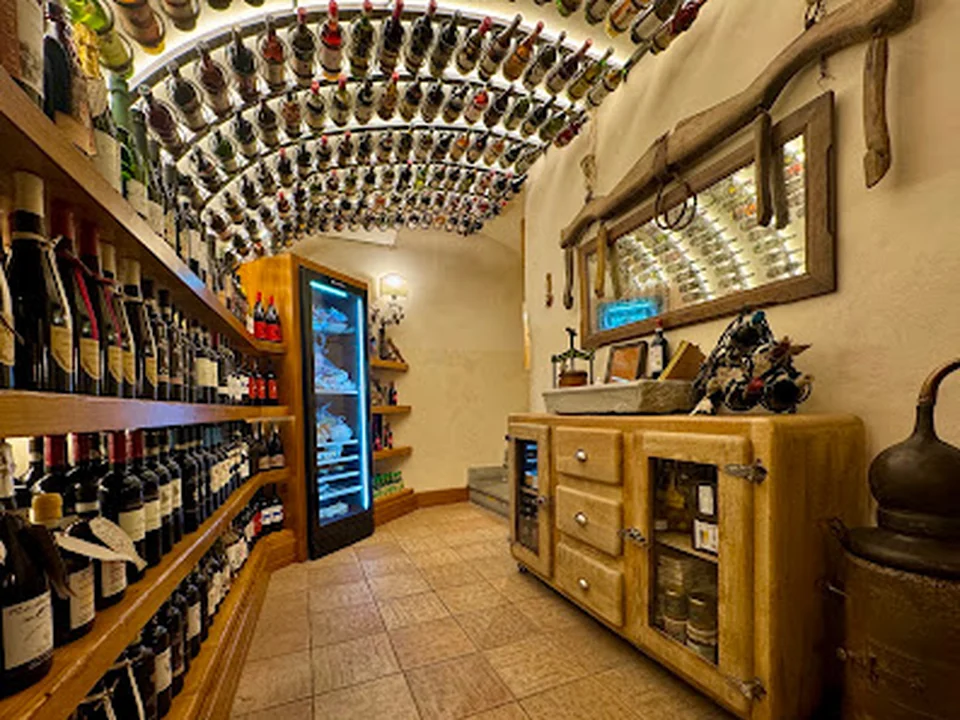 Fabullus Wine Cellar