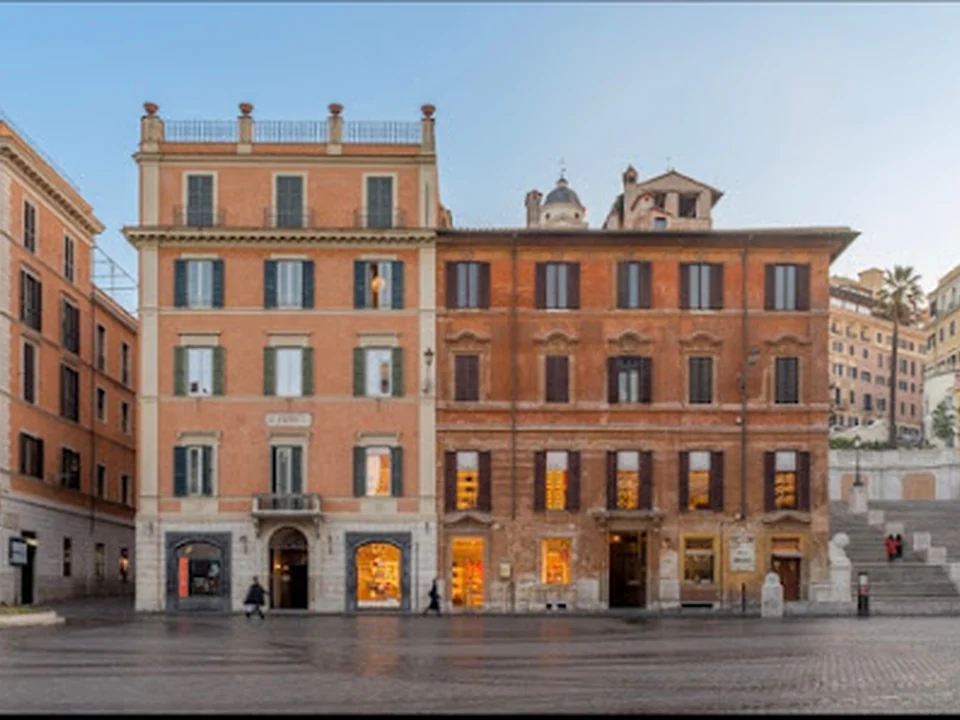 Internazionale Domus Guest House