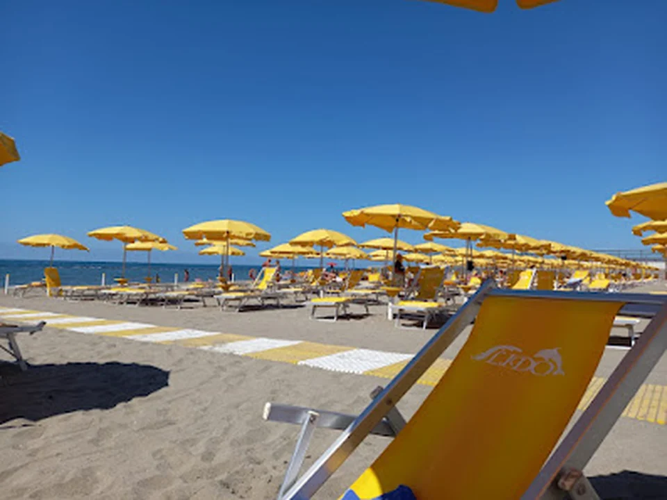 Lido Beach