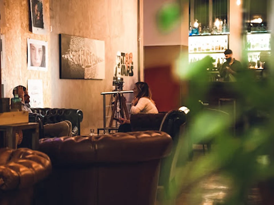 Misto - Mixology e Cibarie