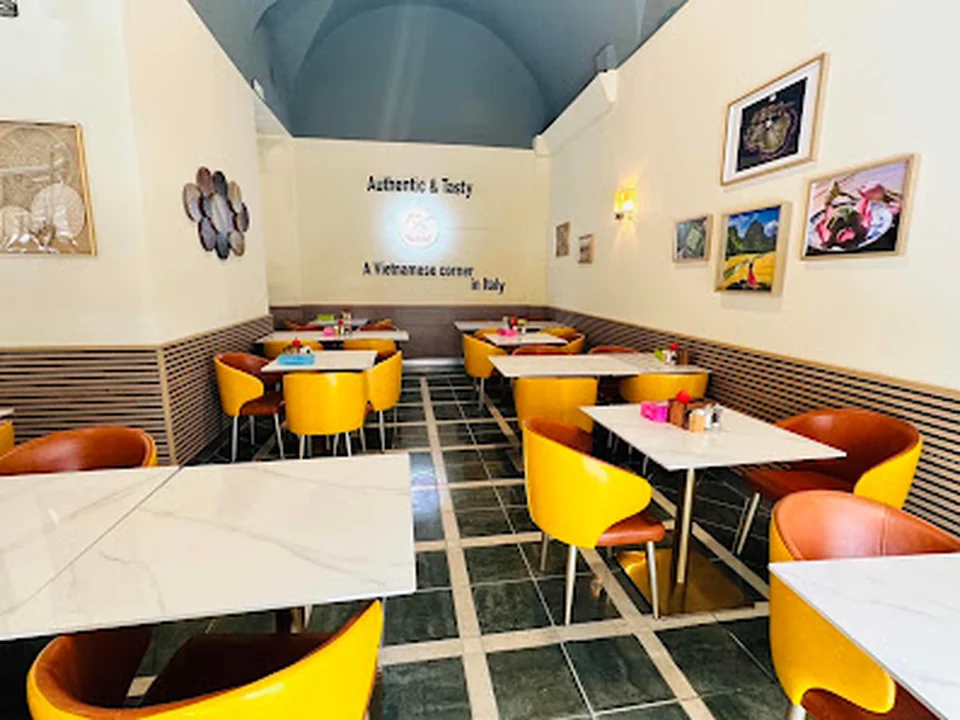 Phở Việt - Vietnamese Restaurant