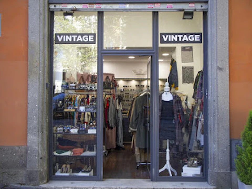 Powder Vintage Shop-Rome ESQUILIN