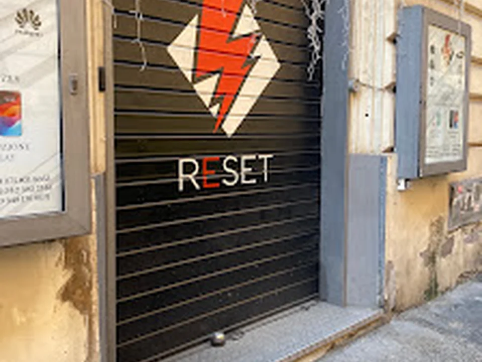 RESET ROMA STORE