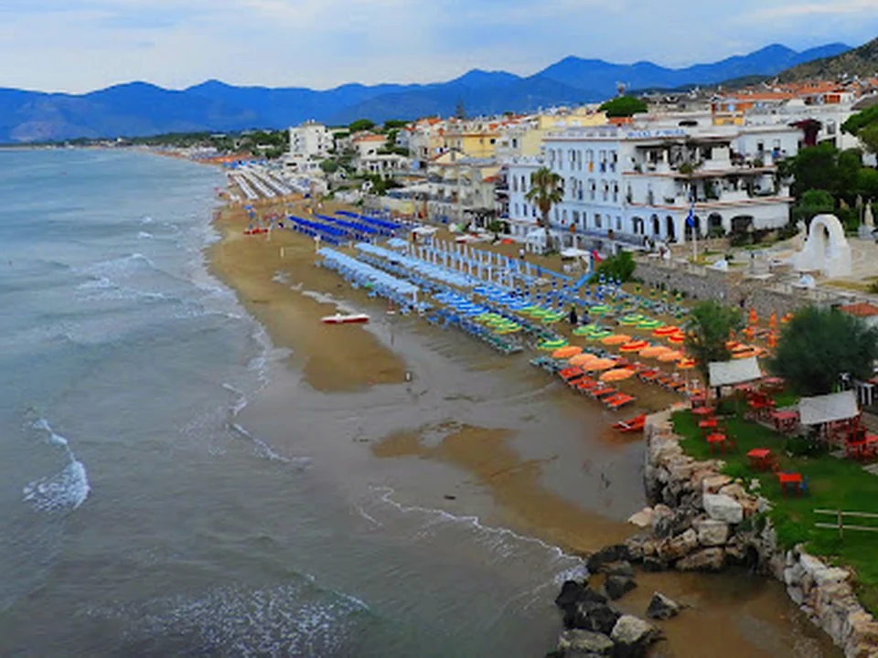 Foto de Spiaggia Sperlonga