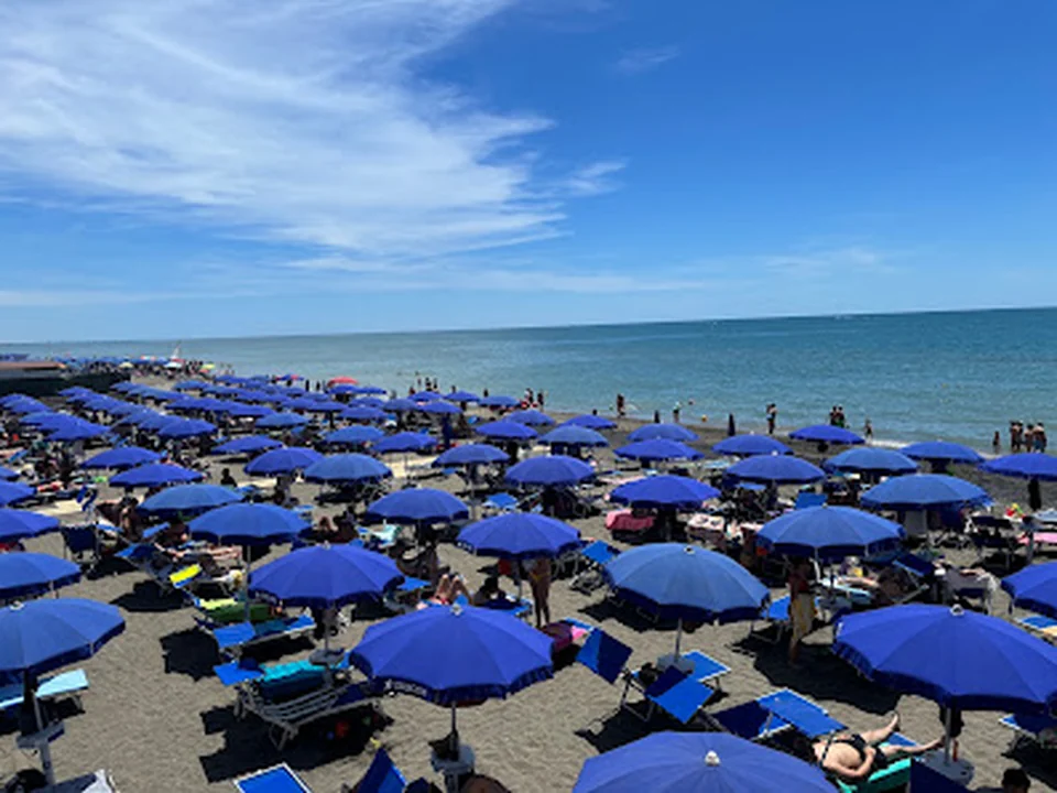 Stabilimento balneare Esercito ITALIANO RA.LO.CE.