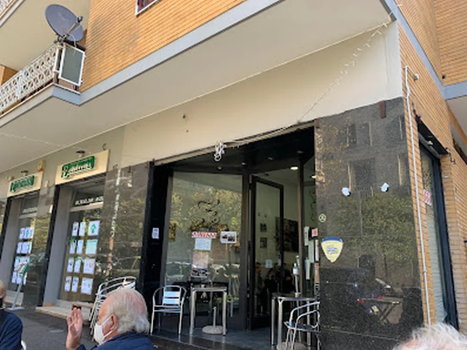 Tahiti Cafè via Carini Roma
