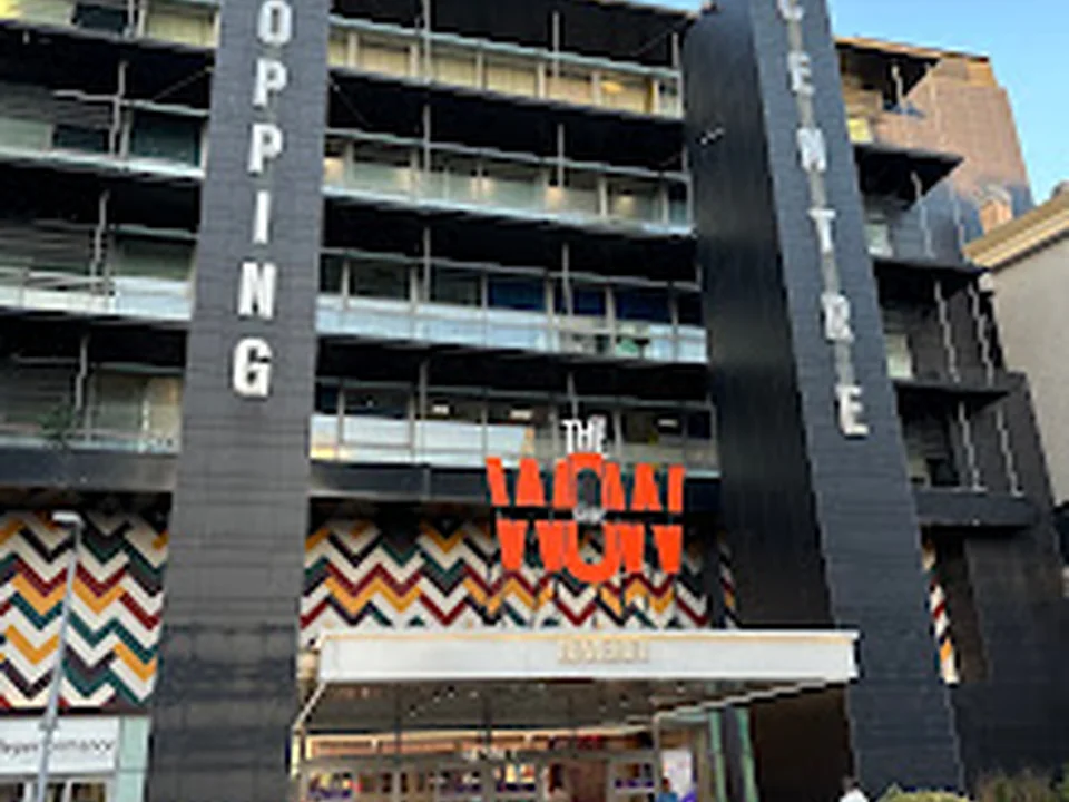 The Wow Side - Shopping Centre