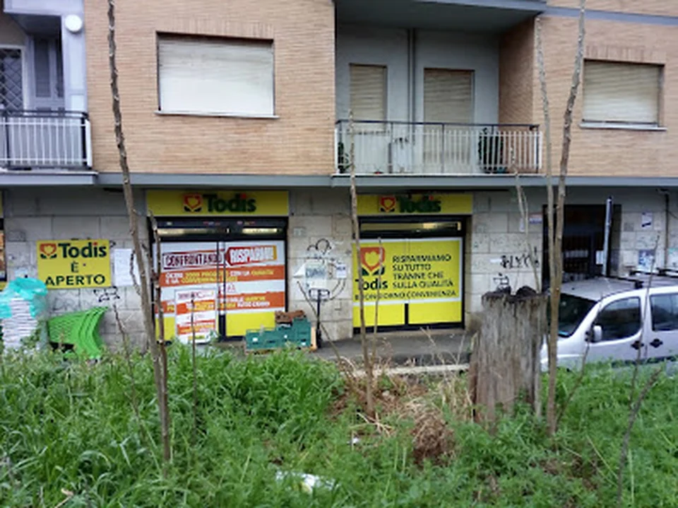 Todis Rione - Supermercato (Roma - via del Pigneto)
