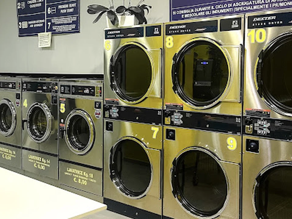 W @ sh Washer Self Service