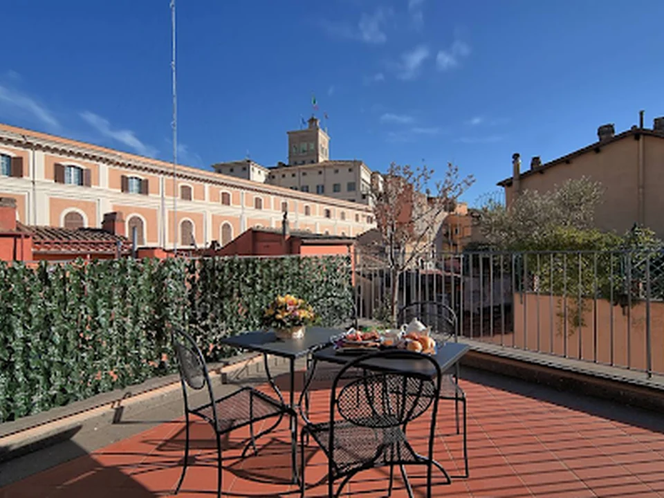 Trevi Palace Luxury Inn, Rome