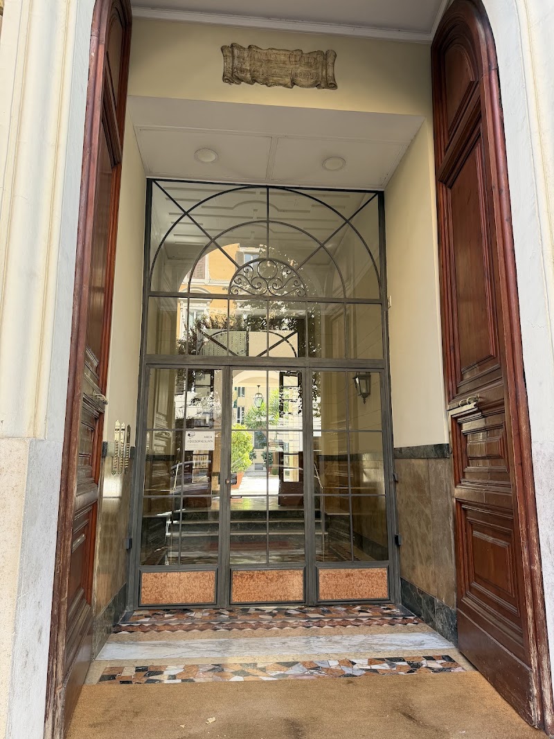 Avvocato Raffaella Lauricella, Rome