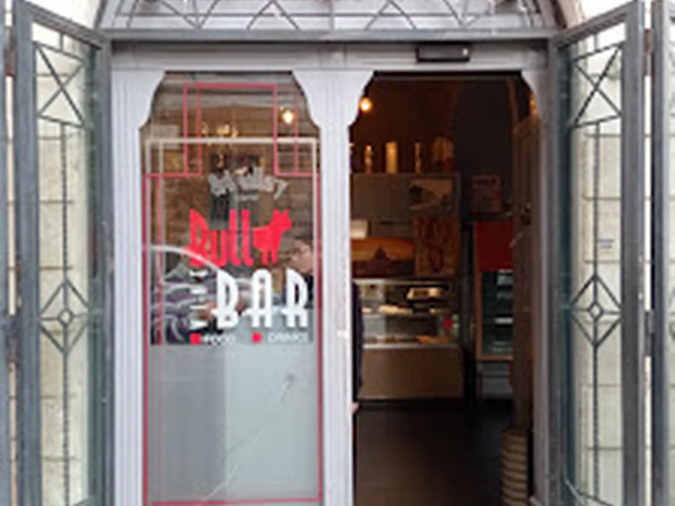 Bull Bar, Rome