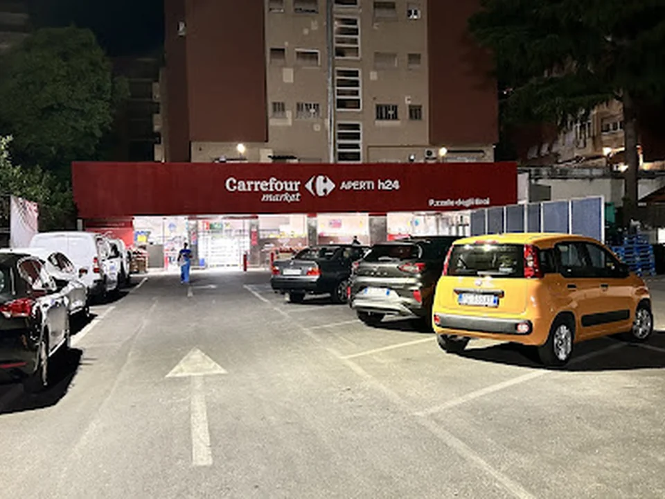 Carrefour Market - Roma P.le Degli Eroi, Rome