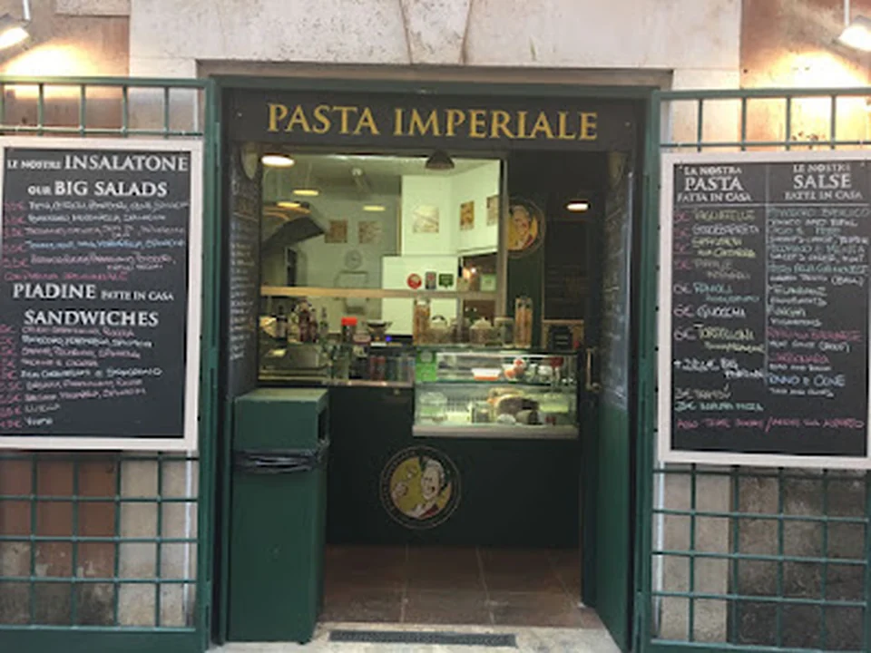 Pasta Imperiale, Rome