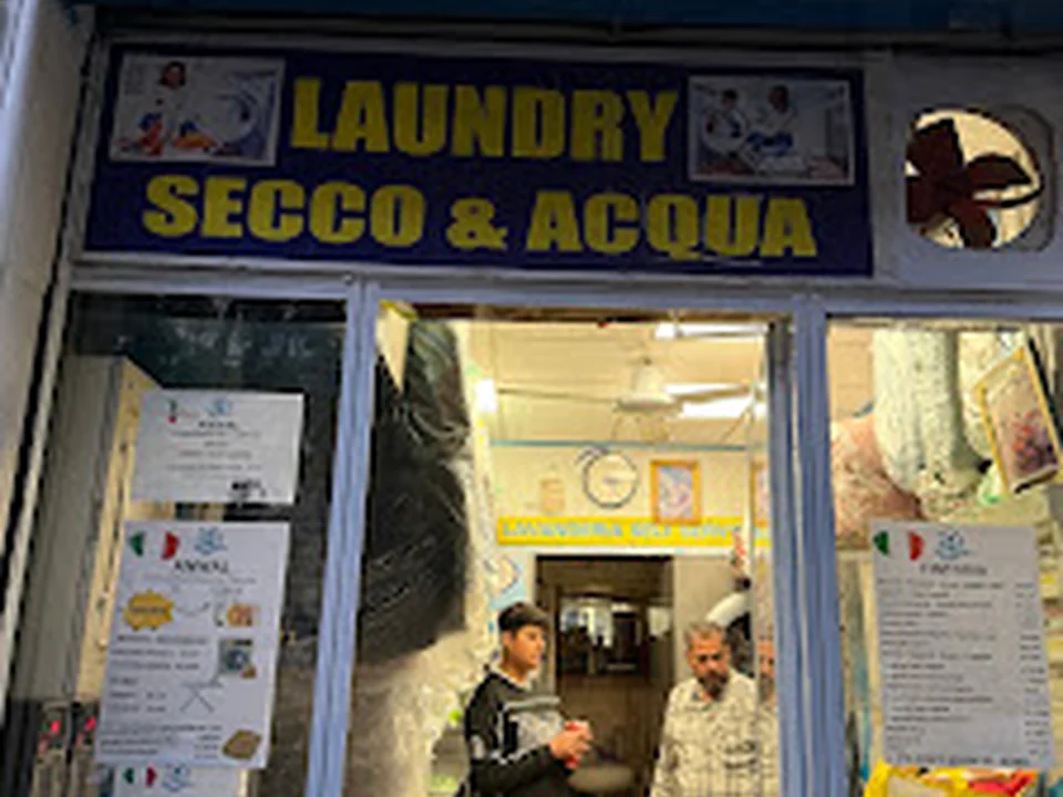 Laundry Self Service, Rome