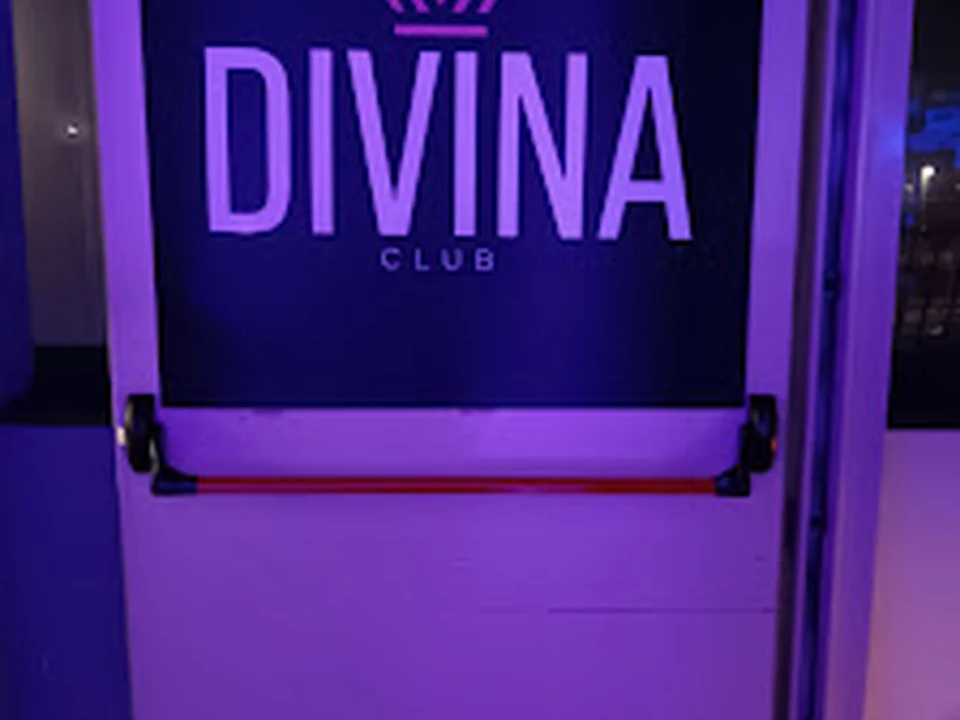 Divina Club, Rome