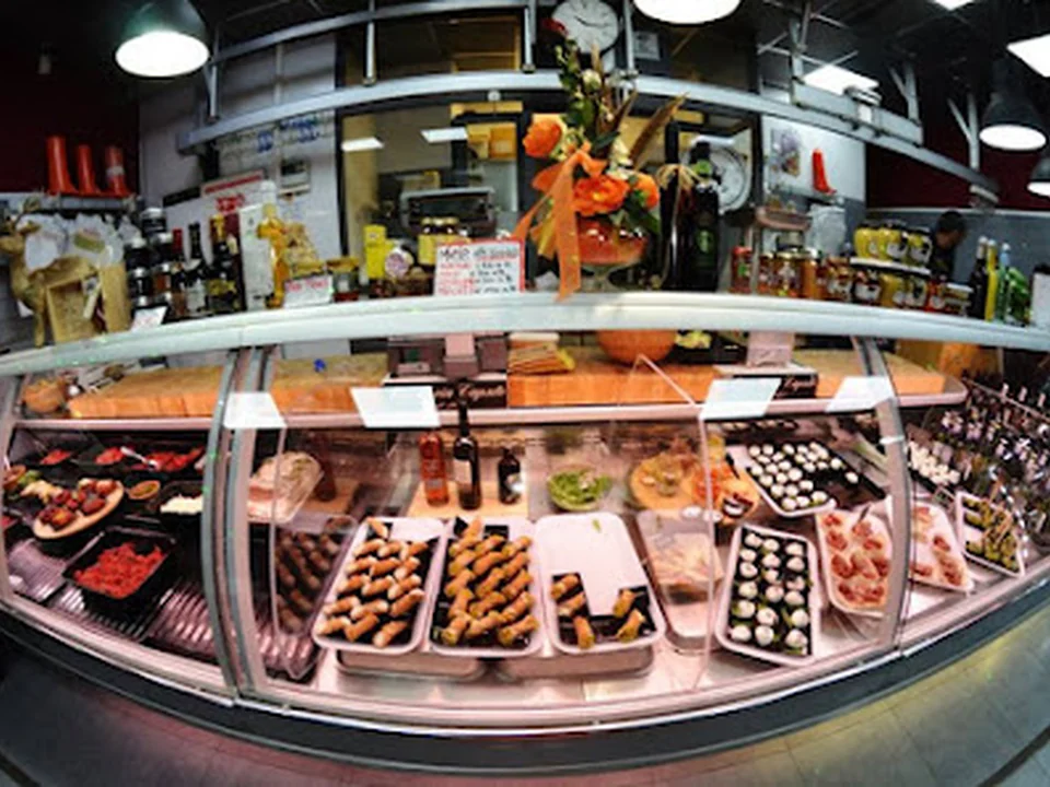 FASSANGUE_ La Bottega, Rome