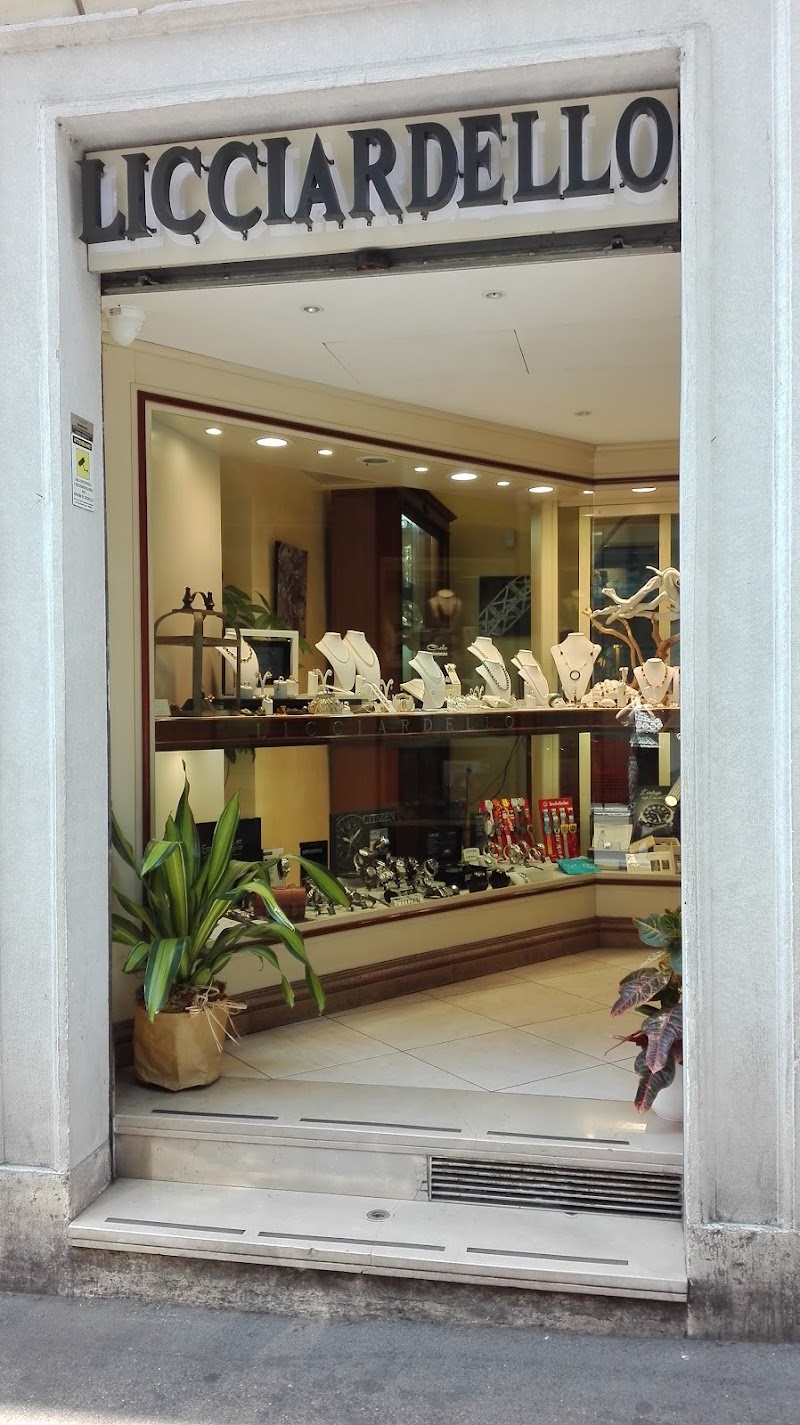 Goldsmith Art Licciardello, Rome