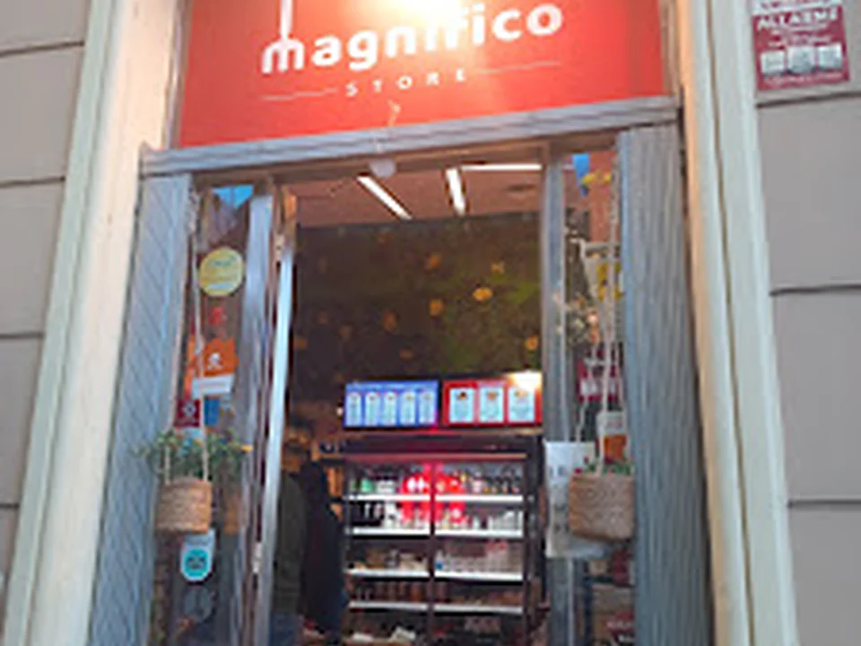 Magnifico Food Store, Rome