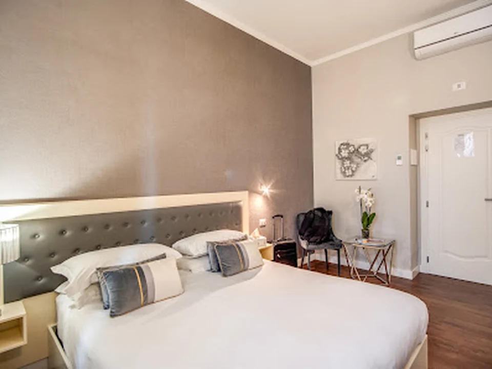 Hotel San Silvestro, Rome