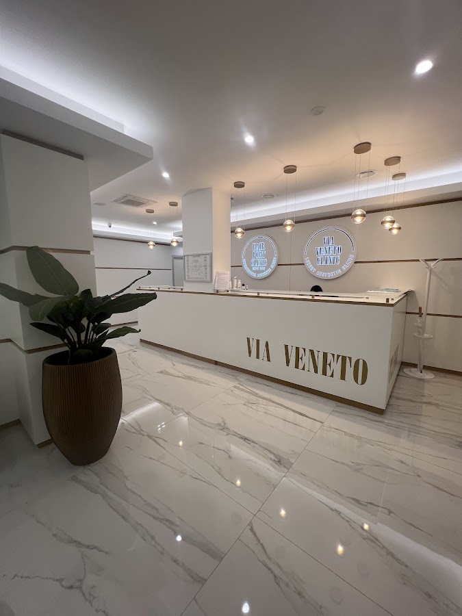 Hair Port Clinic, Rome