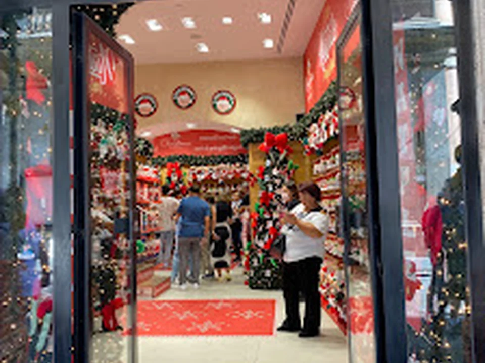 Mr.Christmas The Original, Rome