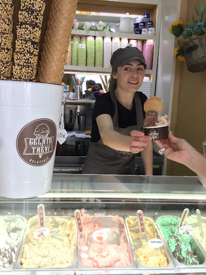 Gelato in Trevi